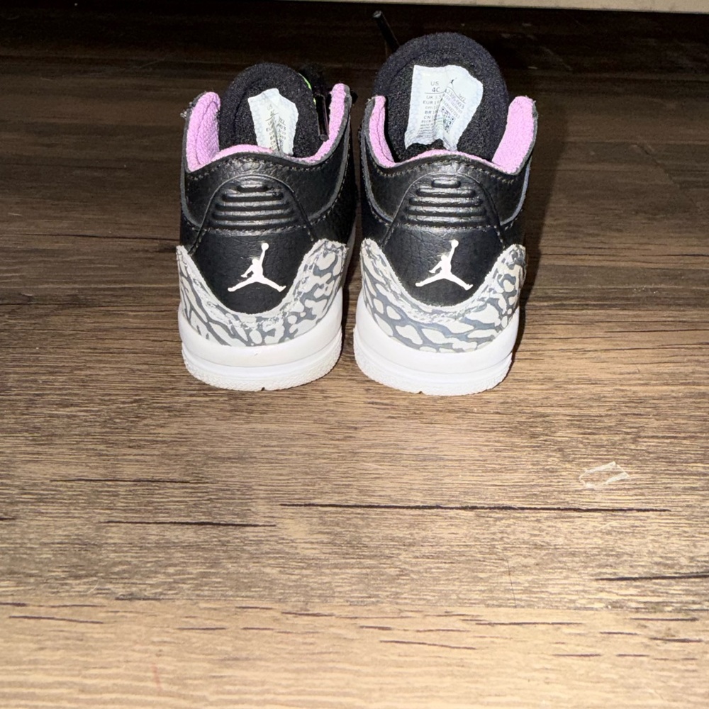 Nike Air Jordan 3 Retro SE (TD) Black/White/Green DA2305-003 US Toddler Size 4c - Picture 5 of 8